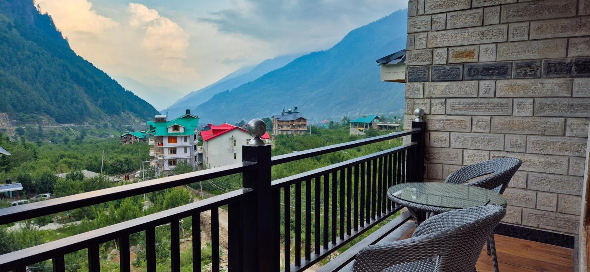 Nazaara - A Luxe Retreat Hotel Manali  Bagian luar foto