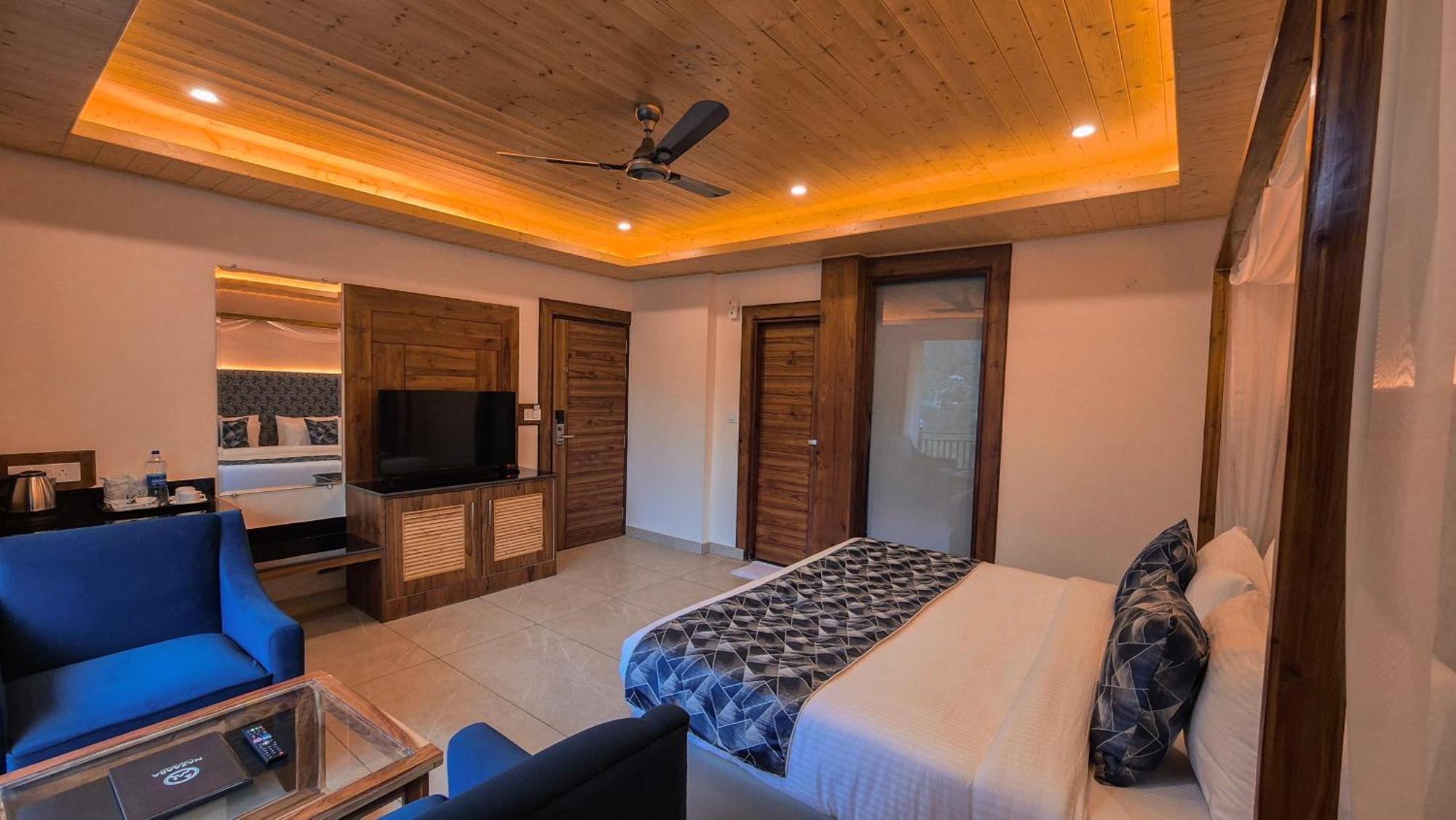 Nazaara - A Luxe Retreat Hotel Manali  Bagian luar foto